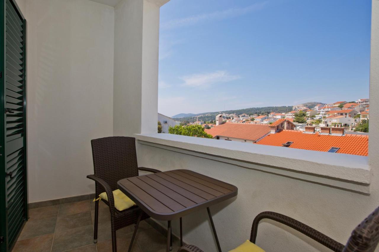 Softic Hvar Aparthotel