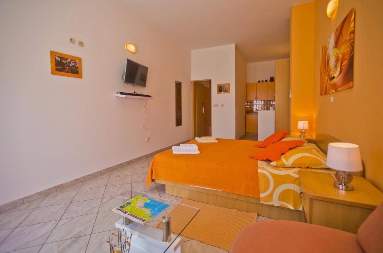Aparthotel Softic Hvar